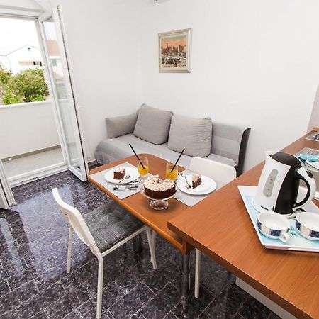 Apartmani Sanja Vodice Kültér fotó
