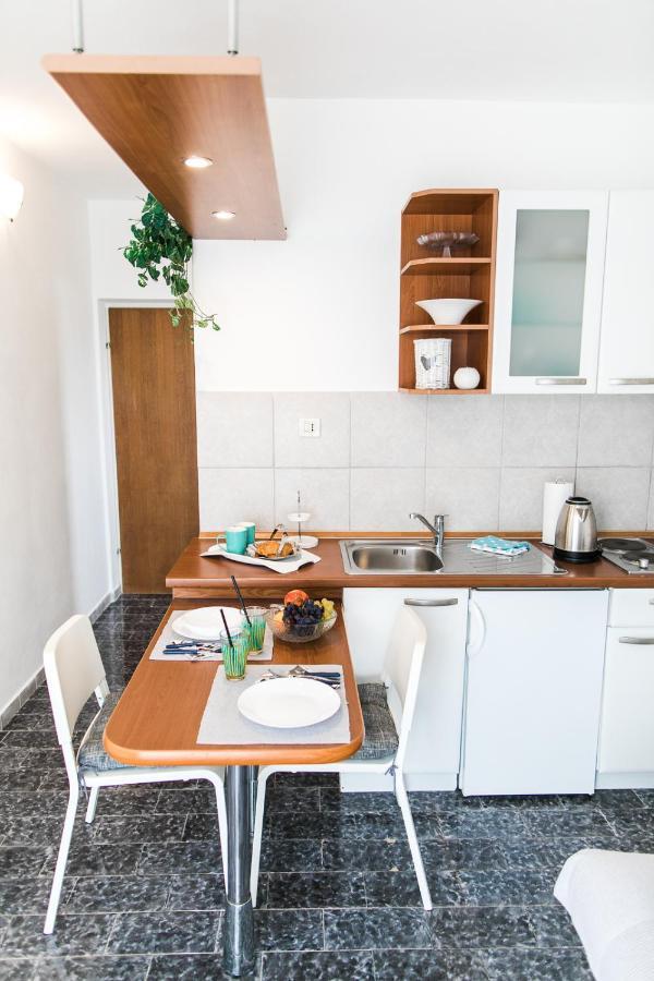 Apartmani Sanja Vodice Kültér fotó