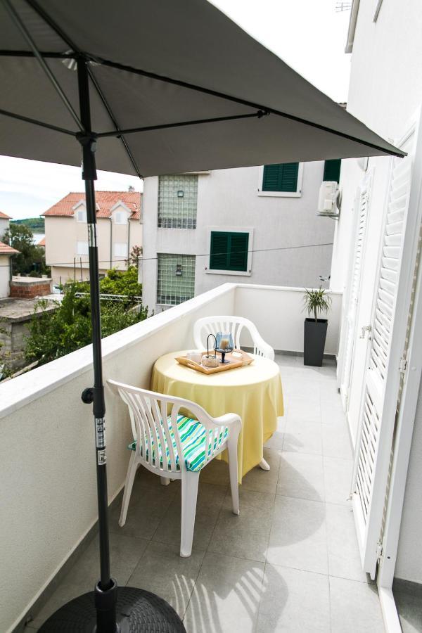 Apartmani Sanja Vodice Kültér fotó