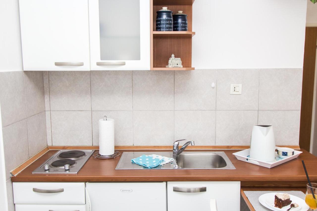 Apartmani Sanja Vodice Kültér fotó